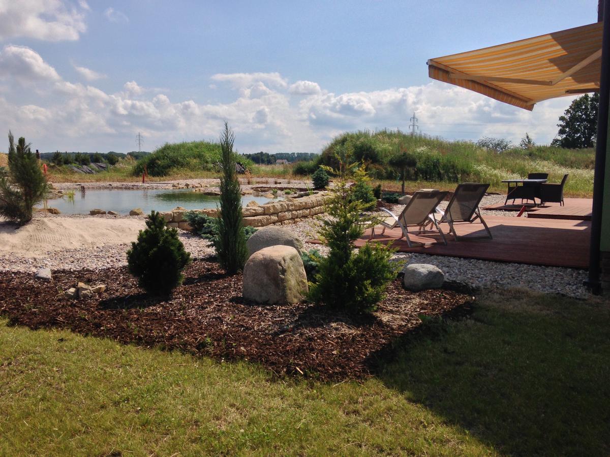 Lake View Apartments Near Golf Resort Kuneticka Hora, Dritec パルドゥビツェ エクステリア 写真